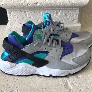 Nike Huarache Womens